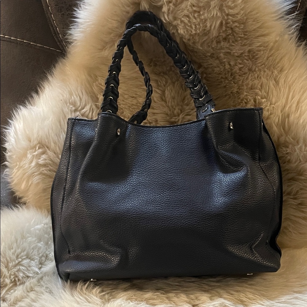 Suri Frey Navy Blue Shoulder Bag - Picture 2 of 12